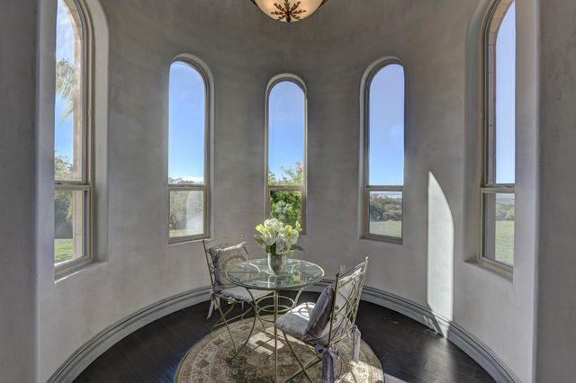 2070 W Green Springs Rd, El Dorado Hills, CA 95762