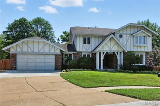 12850 Nimes Drive, Creve Coeur, MO 63141