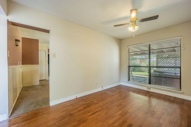 605 Via Del Sur, Mesquite, TX 75150