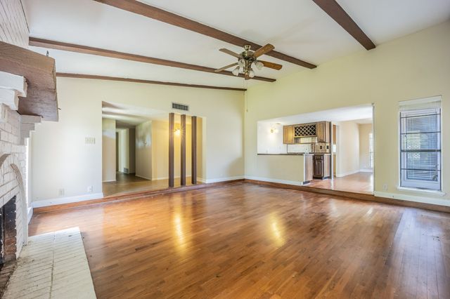 605 Via Del Sur, Mesquite, TX 75150