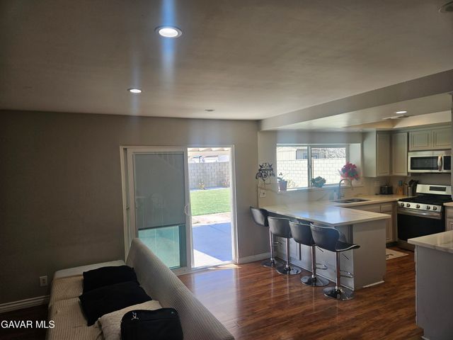 37323 Daybreak Street, Palmdale, CA 93550