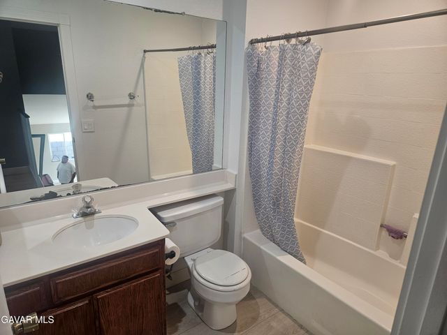 37323 Daybreak Street, Palmdale, CA 93550