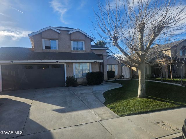 37323 Daybreak Street, Palmdale, CA 93550
