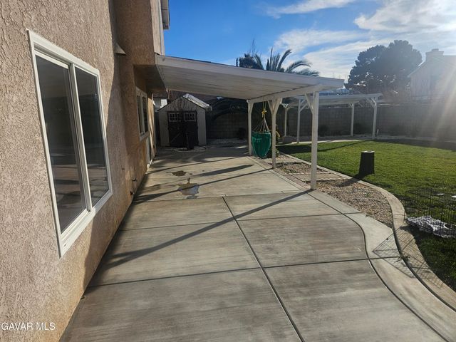 37323 Daybreak Street, Palmdale, CA 93550
