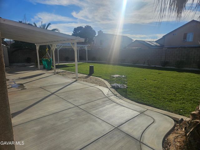 37323 Daybreak Street, Palmdale, CA 93550