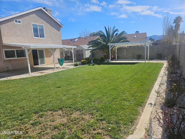 37323 Daybreak Street, Palmdale, CA 93550