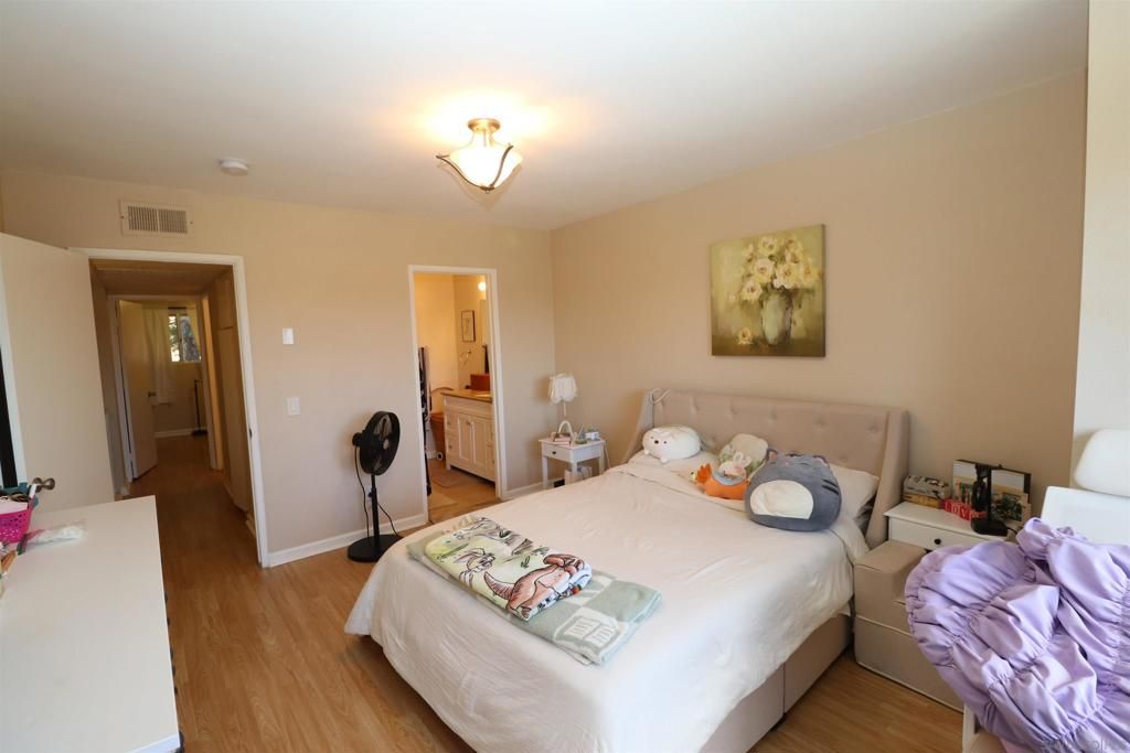 Image 4 of property listing at 5700 Baltimore Dr 178, La Mesa, CA 91942