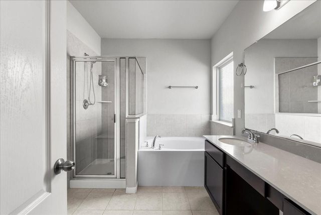 5111 Bay Lane, Bacliff, TX 77518