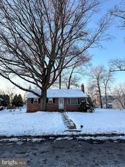 412 GRANDVIEW AVE, Perkasie, PA 18944