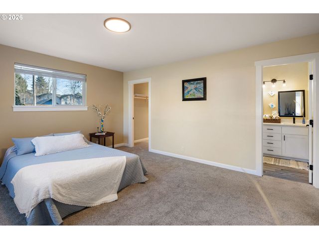 450 Hunsaker Ln, Eugene, OR 97404