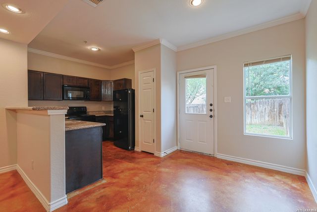 5015 Stowers Blvd, San Antonio, TX 78238