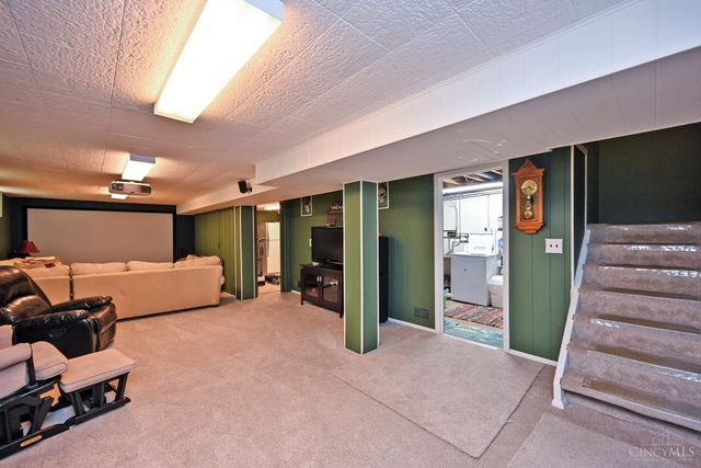 137 Bayham Drive, Cincinnati, OH 45218