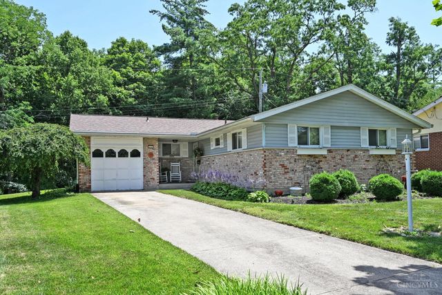 137 Bayham Drive, Cincinnati, OH 45218