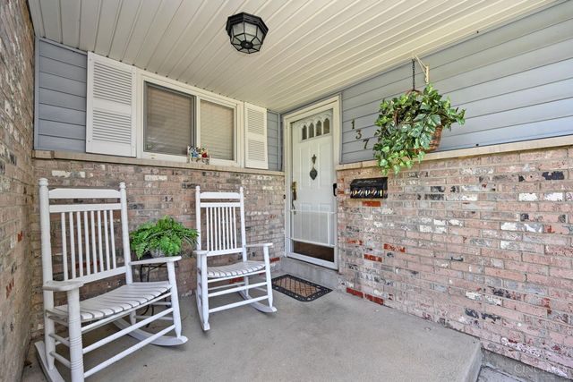137 Bayham Drive, Cincinnati, OH 45218