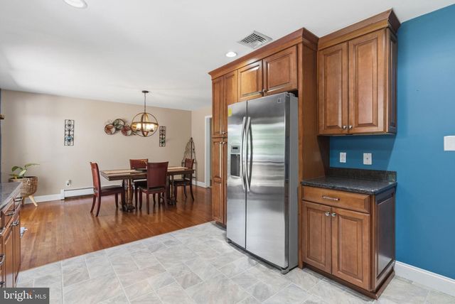 2329 COLES BLVD, Norristown, PA 19401
