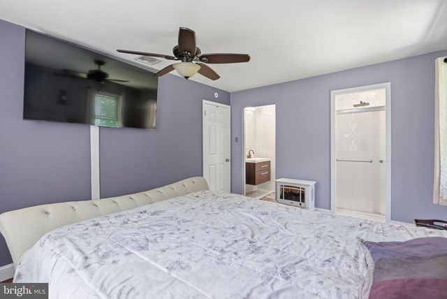 2329 COLES BLVD, Norristown, PA 19401