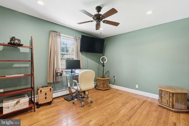 2329 COLES BLVD, Norristown, PA 19401