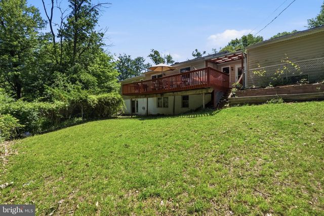 2329 COLES BLVD, Norristown, PA 19401
