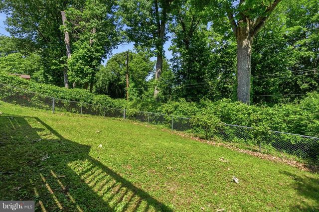 2329 COLES BLVD, Norristown, PA 19401