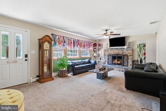 2329 COLES BLVD, Norristown, PA 19401