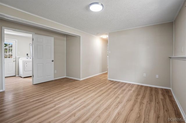 4917 Daffodil Cir, Glen Allen, VA 23060