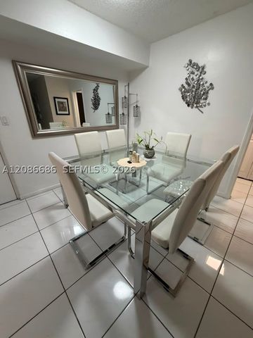 5033 NW 7th St 312, Miami, FL 33126