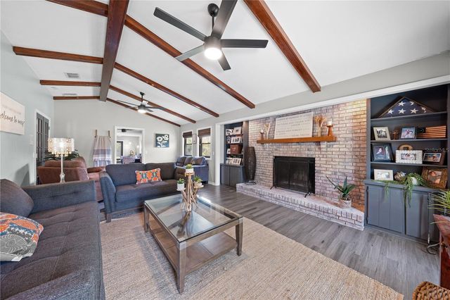 233 EASTERN AVENUE, St Cloud, FL 34769