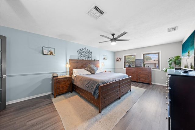 233 EASTERN AVENUE, St Cloud, FL 34769
