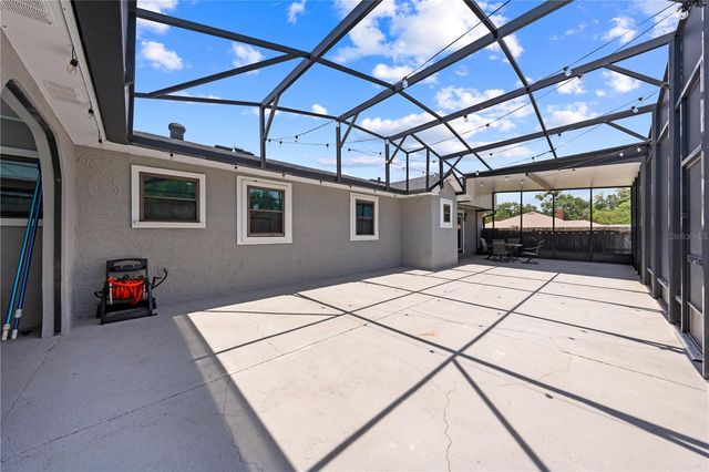 233 EASTERN AVENUE, St Cloud, FL 34769