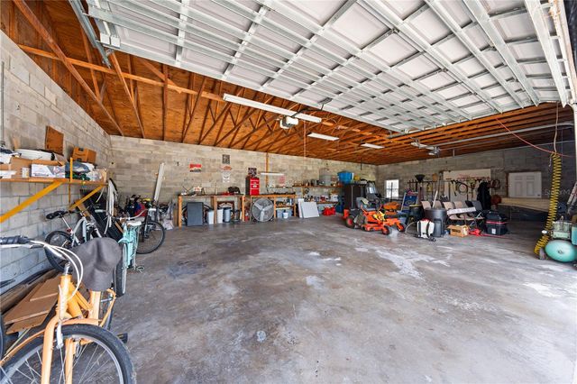 233 EASTERN AVENUE, St Cloud, FL 34769