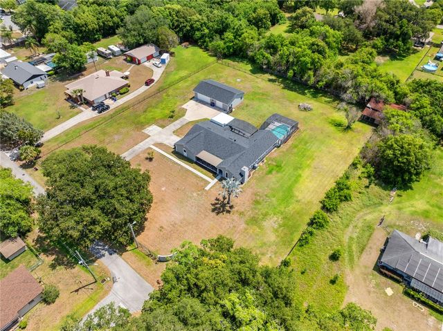 233 EASTERN AVENUE, St Cloud, FL 34769
