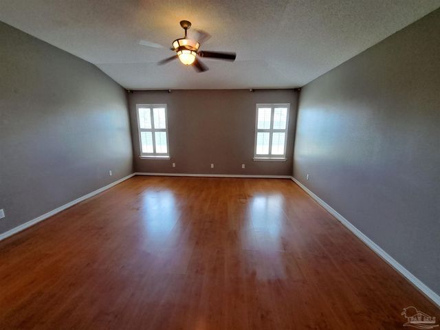 602 Batten Blvd, Pensacola, FL 32507