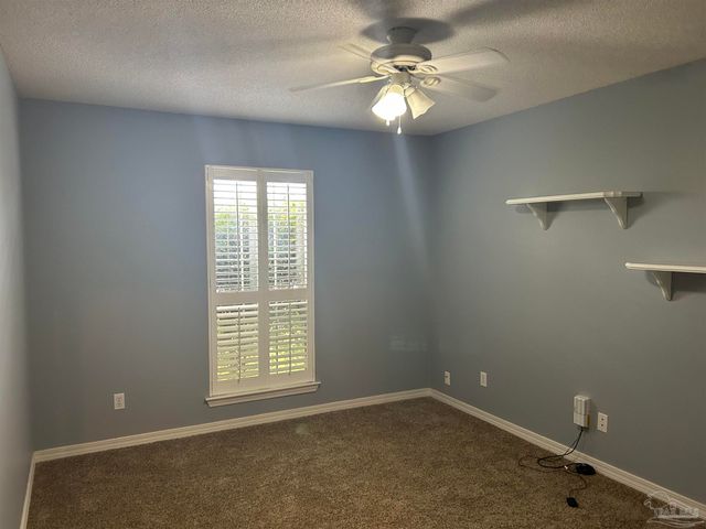 602 Batten Blvd, Pensacola, FL 32507