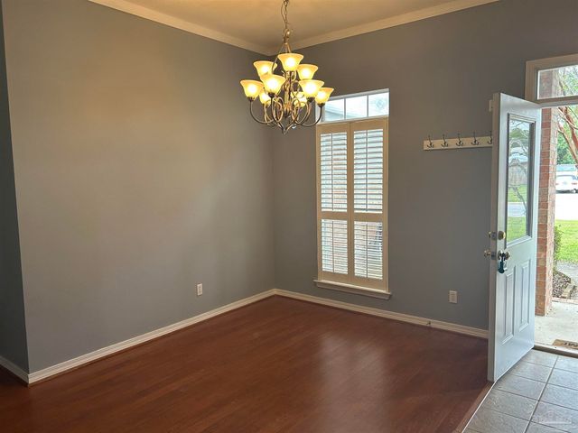 602 Batten Blvd, Pensacola, FL 32507