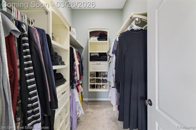 1247 Buckingham Road, Grosse Pointe Park, MI 48230