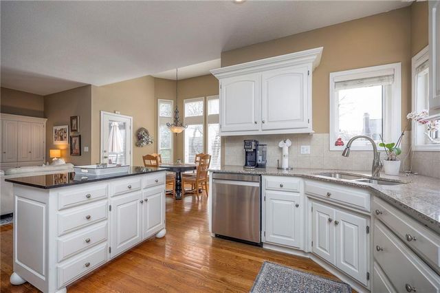 13205 W 124th Street, Overland Park, KS 66213