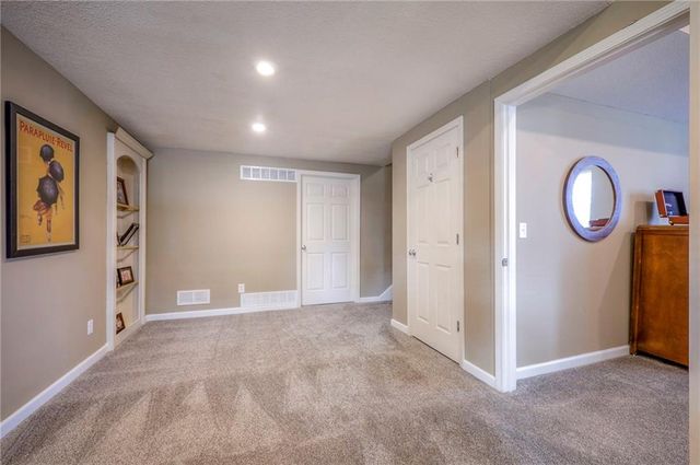 13205 W 124th Street, Overland Park, KS 66213