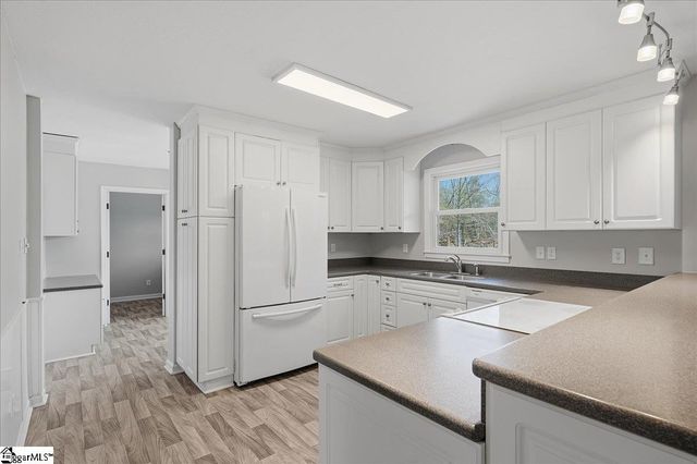 205 Coachman Drive, Simpsonville, SC 29681