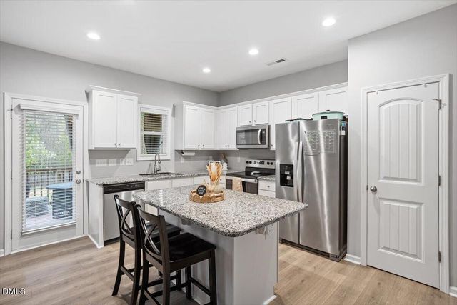 95 Buhrstone Mill Street, Zebulon, NC 27597