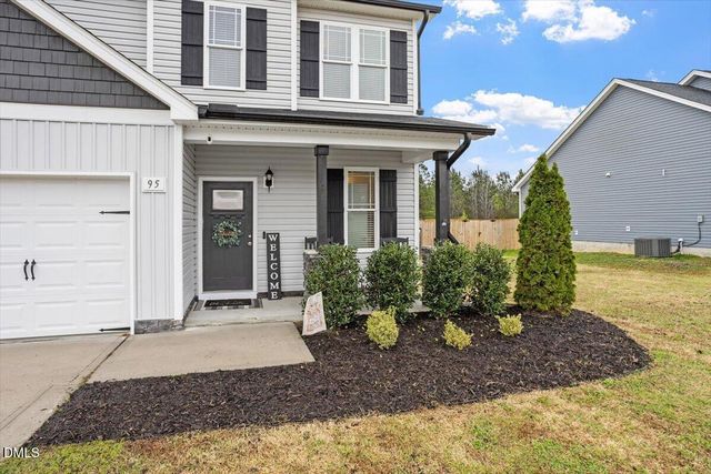 95 Buhrstone Mill Street, Zebulon, NC 27597