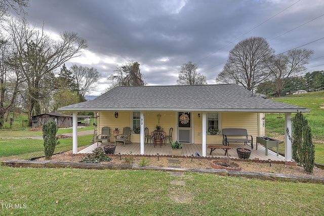 517 Cherokee Drive, Mount Carmel, TN 37645