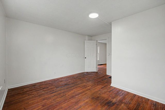 863 Sherman Avenue, Springfield, OH 45503