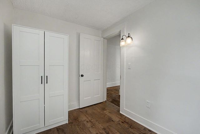 863 Sherman Avenue, Springfield, OH 45503