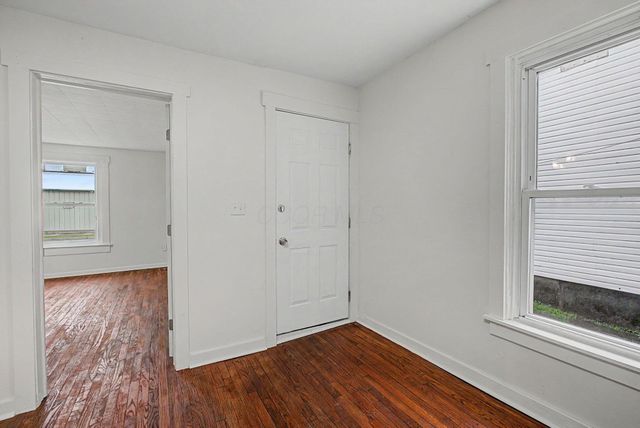 863 Sherman Avenue, Springfield, OH 45503