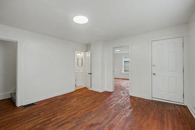 863 Sherman Avenue, Springfield, OH 45503
