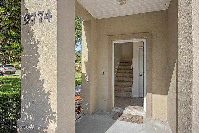 9774 SUMMER GROVE Way 102, Jacksonville, FL 32257