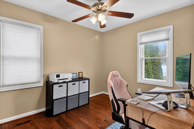 2333 Barrett Avenue, Royal Oak, MI 48067