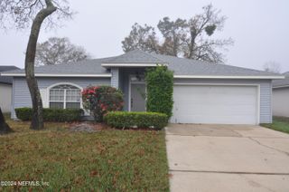3336 CANCUN Drive E, Jacksonville, FL 32225