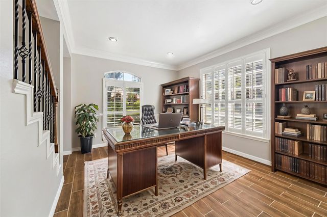 2006 Ravens Crest Drive, Sugar Land, TX 77478