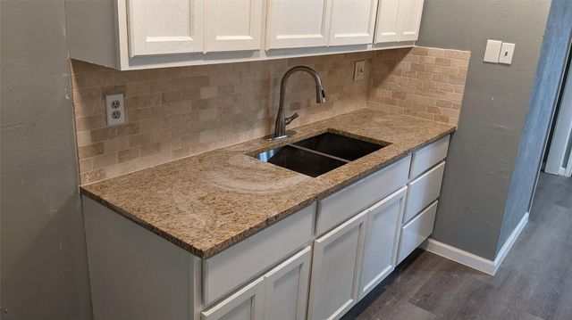 4930 Prairie Ridge Road, Houston, TX 77053